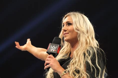 charlotte flair leaked|WWE star Charlotte Flair has naked selfies stolen and leaked。